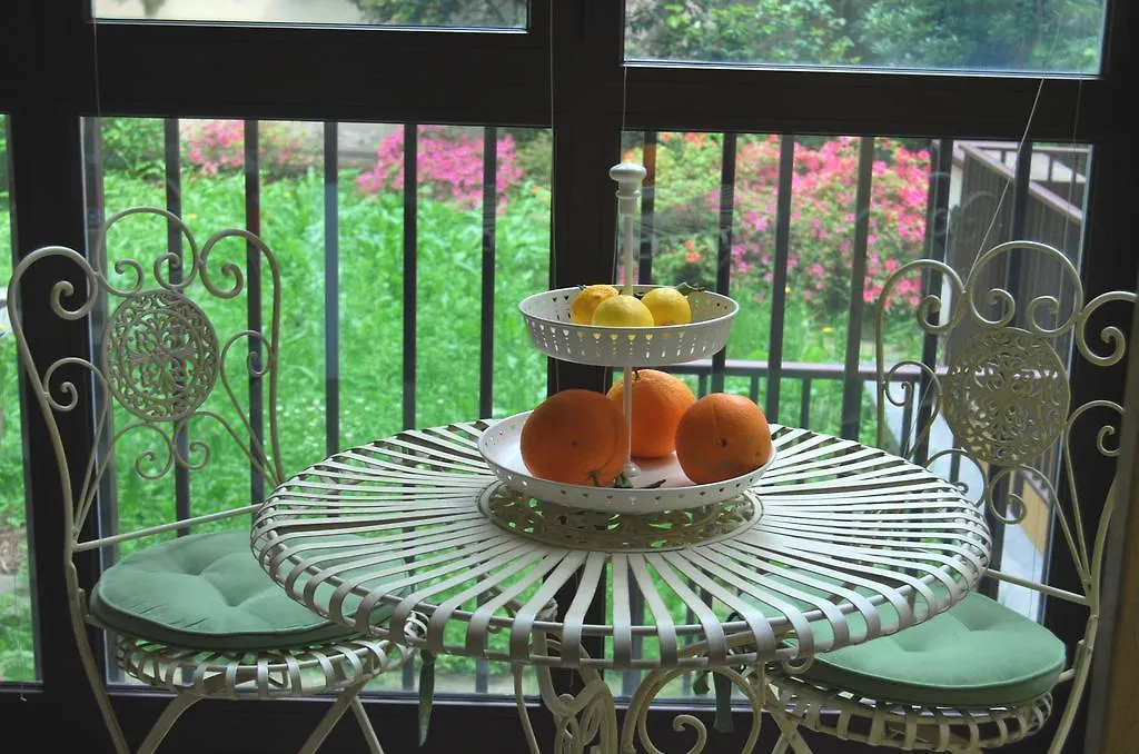 Apartment Porta Romana Garden Suite Milan Italy